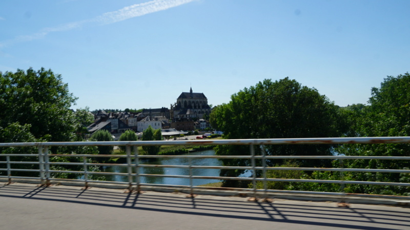 2024-08-11 Balade improvisée Pont de l'Arche avec Restaurant (27) Dsc03804