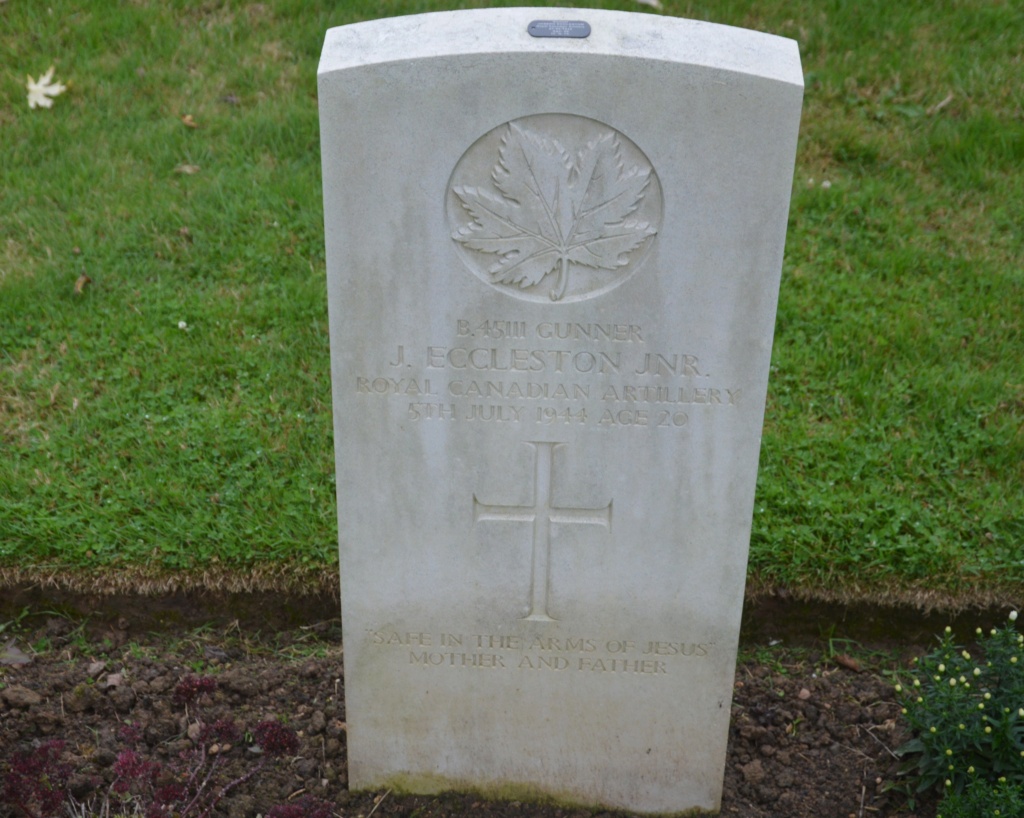 Cimetière Mémorial Canadien - BENY SUR MER - NORMANDIE Dsc_0744