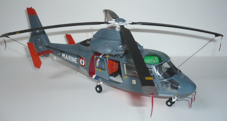 [CONCOURS HELICO] Dauphin SP Marine 1/48 Trumpeter - Page 3 310