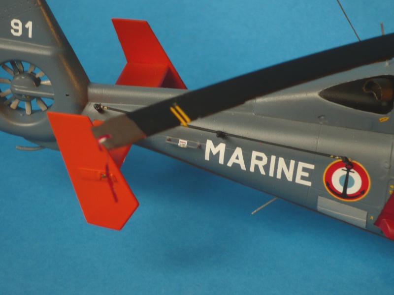 [CONCOURS HELICO] Dauphin SP Marine 1/48 Trumpeter - Page 2 P1000818