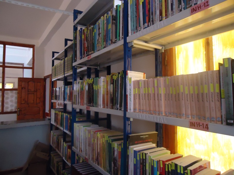 المكتبة البلدية نقرين Dsc00112
