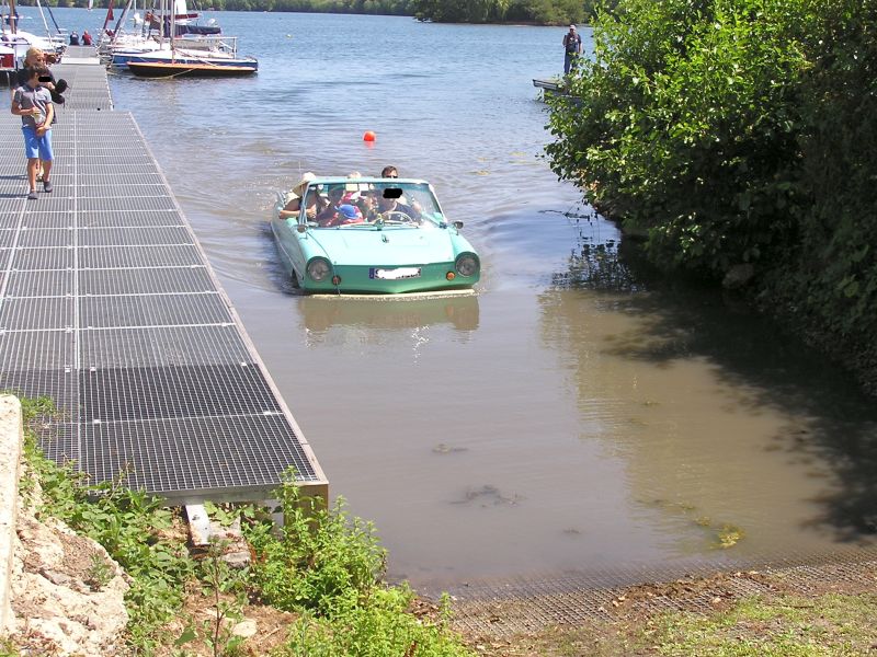 Amphicars und andere Amphibienfahrzeuge am Zülpicher See 2910