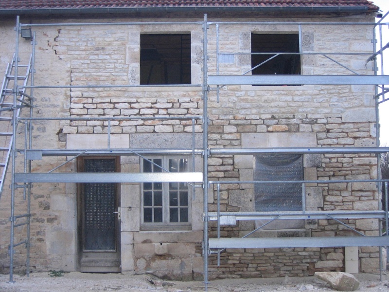 Création d'ouverture en facade et pierre de taille Img_6010