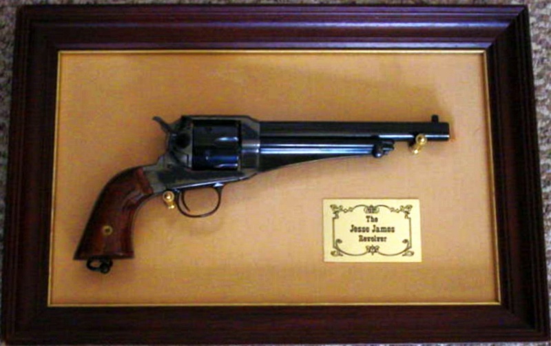 1875 Remington SA Outlaw cal.44RF of JESSE JAMES by Franklin Mint Reming12