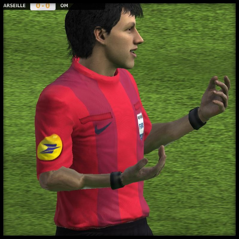 Nouveaux maillots arbitres Nike  2011_012