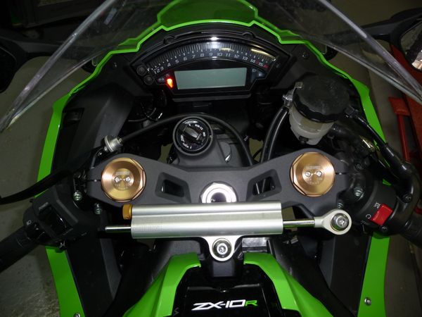 ZX10R 2011 - Page 2 P1110610