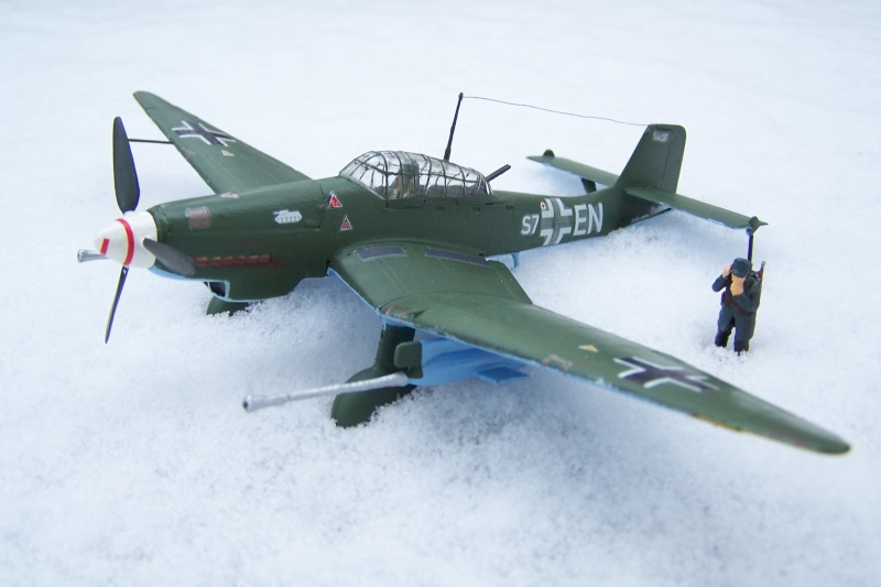 Stuka - Revell Ju87 Tank Buster 1/72 Aaron_14