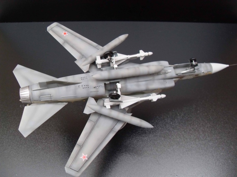 MIG 23 FLOGGER - ITALERI Mig_2315