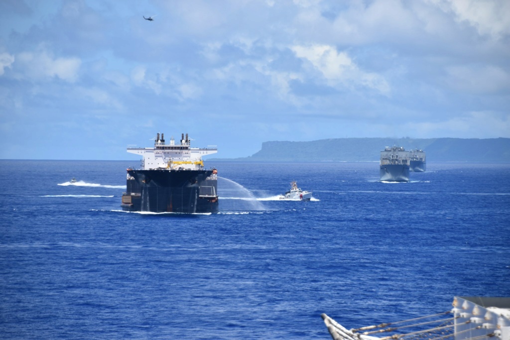 Indo-Pacific - U. S. Coast Guard (garde-côtes des États-Unis) - Page 6 10205