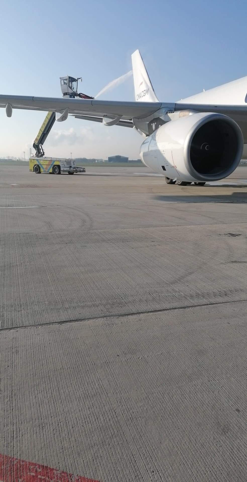fueliste à l'aéroport - Page 2 1034