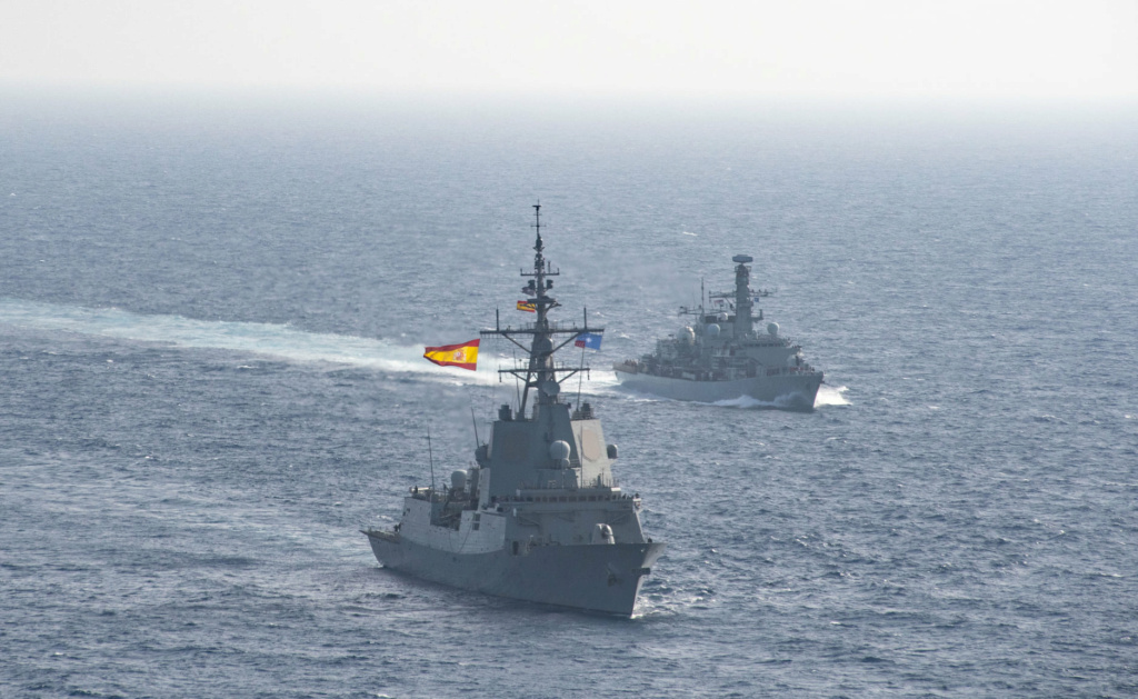Tag wearenato sur www.belgian-navy.be 11020