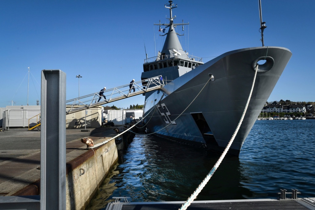 Focus - Les actualités de la Marine Française - Page 13 1142