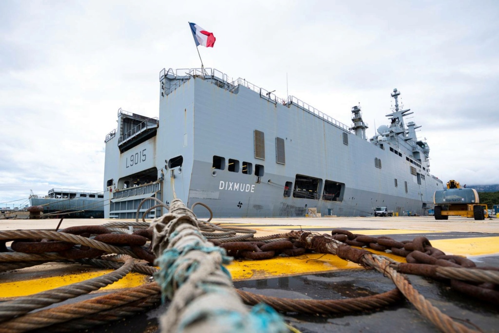 BPC Mistral, Tonnerre & Dixmude - Page 6 12184