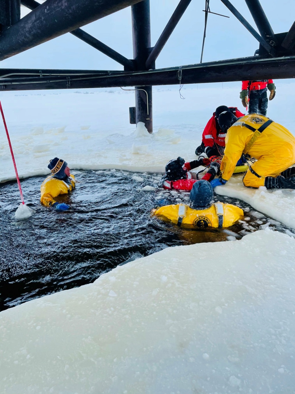 SharpenSkills - U. S. Coast Guard (garde-côtes des États-Unis) - Page 5 15116