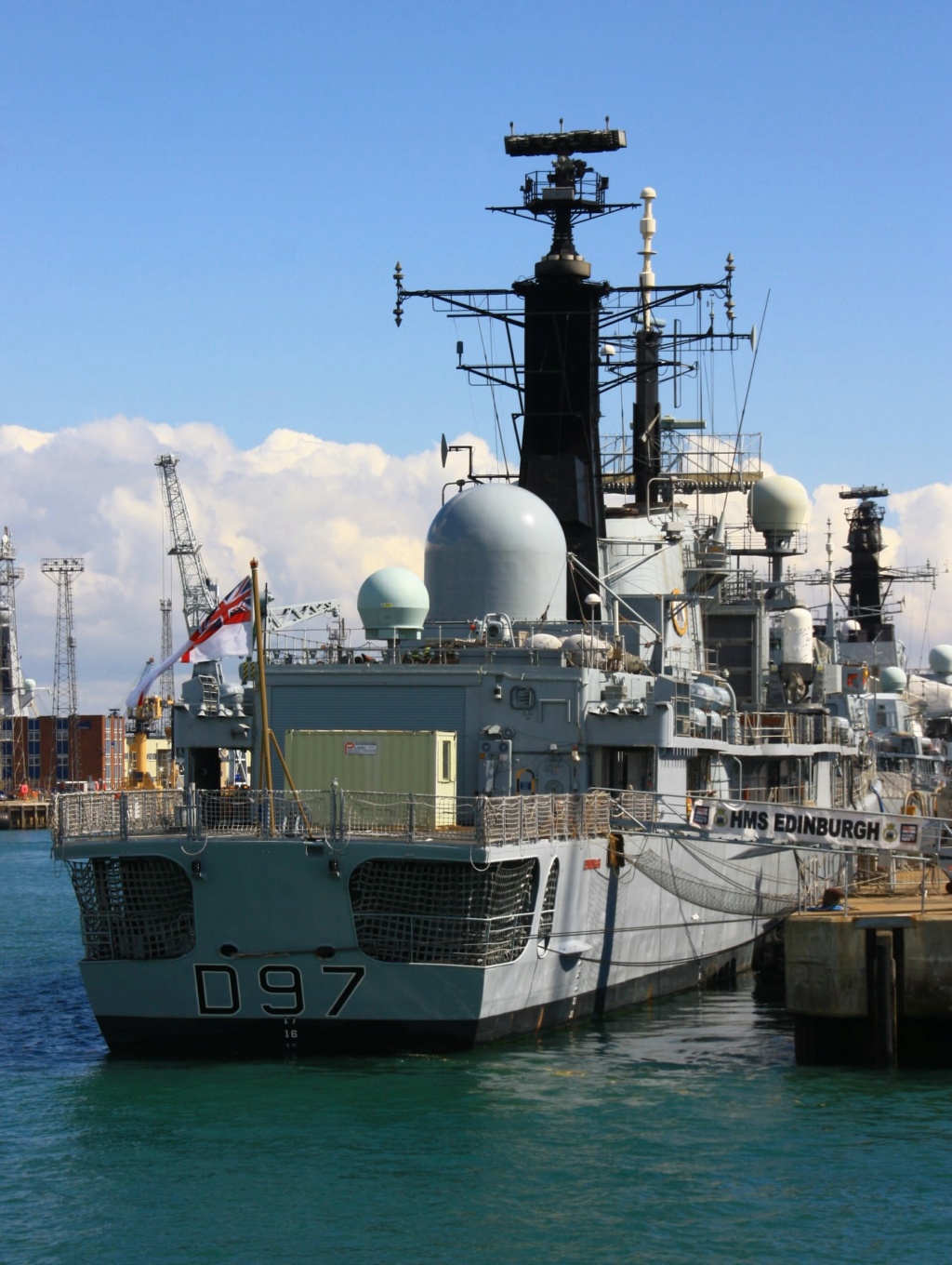 Royal Navy : les news - Page 8 2136