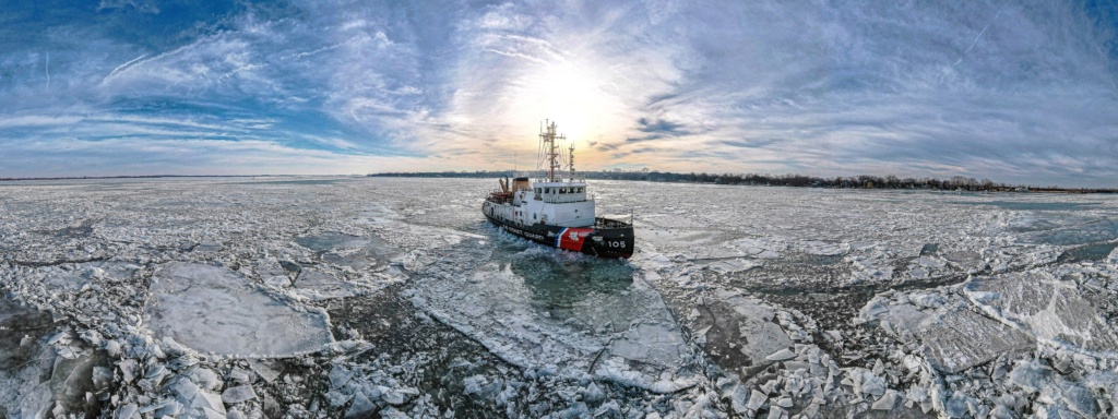 Fridayfromthefield -  U. S. Coast Guard (garde-côtes des États-Unis) 2023 - Page 2 5429