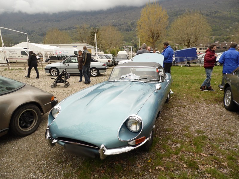 Rassemblement auto au Lac du Bourget Sam_0811