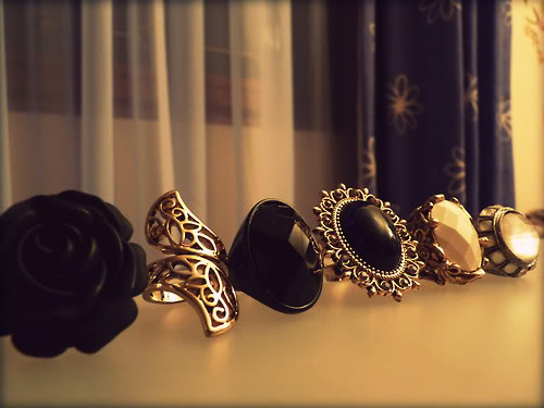 RINGS .............. Ringsg10