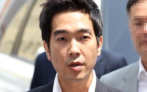 Go Young Wook condamné à 5 ans de prison et au port d’un bracelet électronique Go-you10