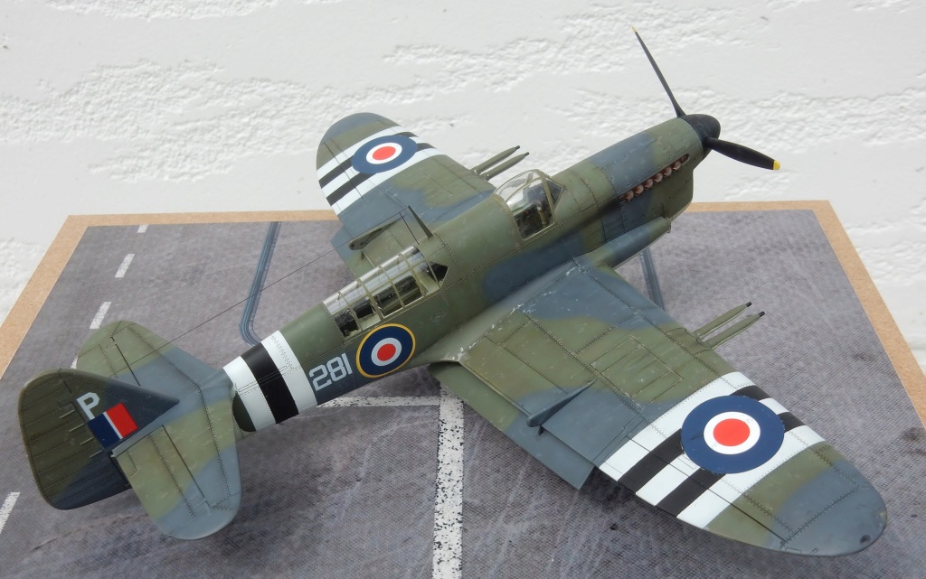 Fairey Firefly Mk-1 HMS "Triumph" aout 1950 [Trumpeter 1/48] Dscn1638