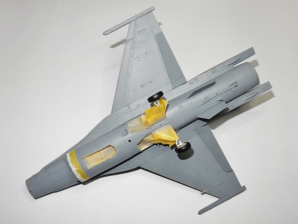 F-16 CJ USAF Tamiya (1/48) Dscn2145