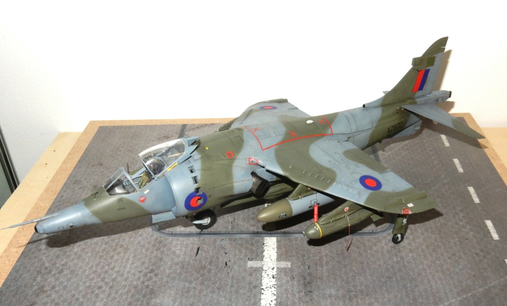 Hawker Siddeley Harrier GR-3 n°1 Squadron 1982 (Kinetic 1/48) Dscn3347
