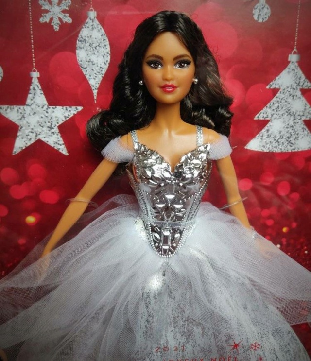 Les Barbies de Cendrine...  - Page 33 Barbie11