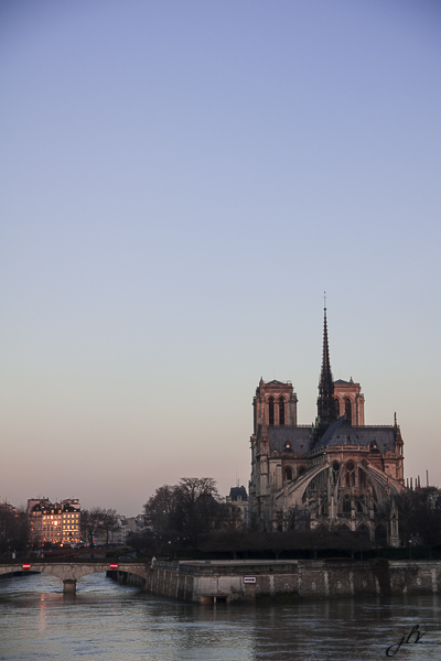 LES PHOTOS: lever de soleil sur la Seine - Page 3 Dsc03711