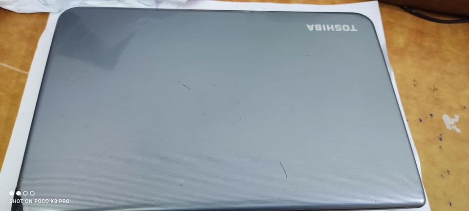 TOSHIBA Satellite   المواصفات  معالج CORE I5 جيل رابع 27290920