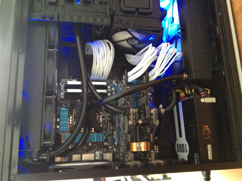 Build NZXT Switch 810 Img_0911