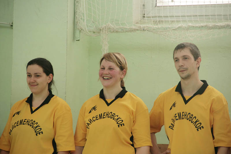 Соревнования по волейболу в Райсеменовской СОШ Img_2312