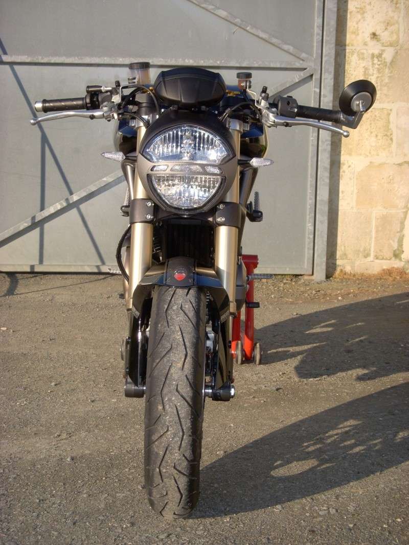 monster 1100 evo black 30510