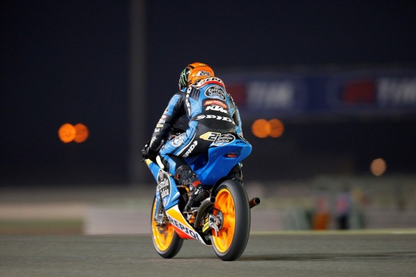 Luis Salom gana en Moto3, con Viñales 2º y Rins 3º en Qatar  Moto3-14