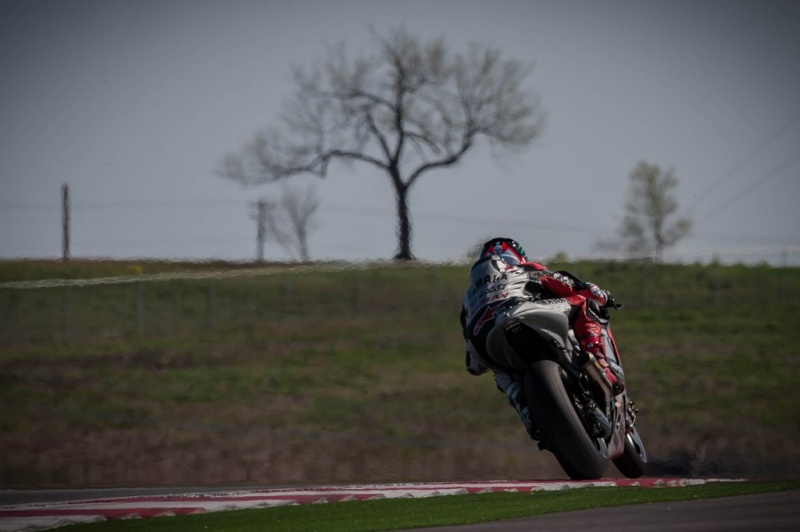 Márquez de nuevo el más rápido de MotoGP en el test Austin  Yamaha11