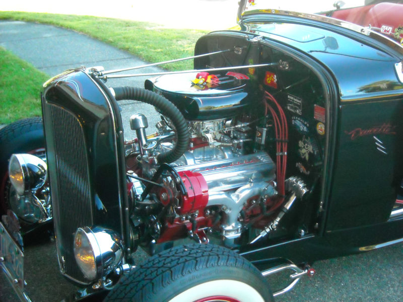1932 Ford hot rod - Page 2 T2ec1057