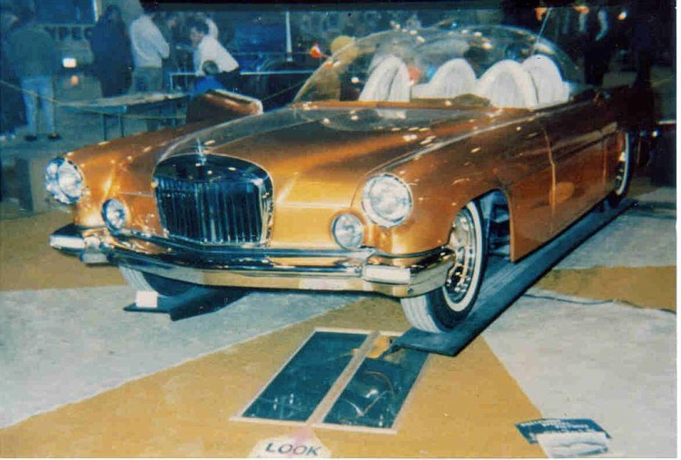 1956 Continental - Gary Lee & Lee Wells Whacky10