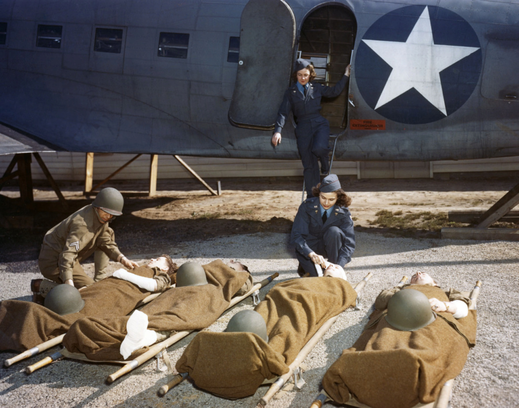 Images du groupe World War II in Original Color - Page 2 53f1da10