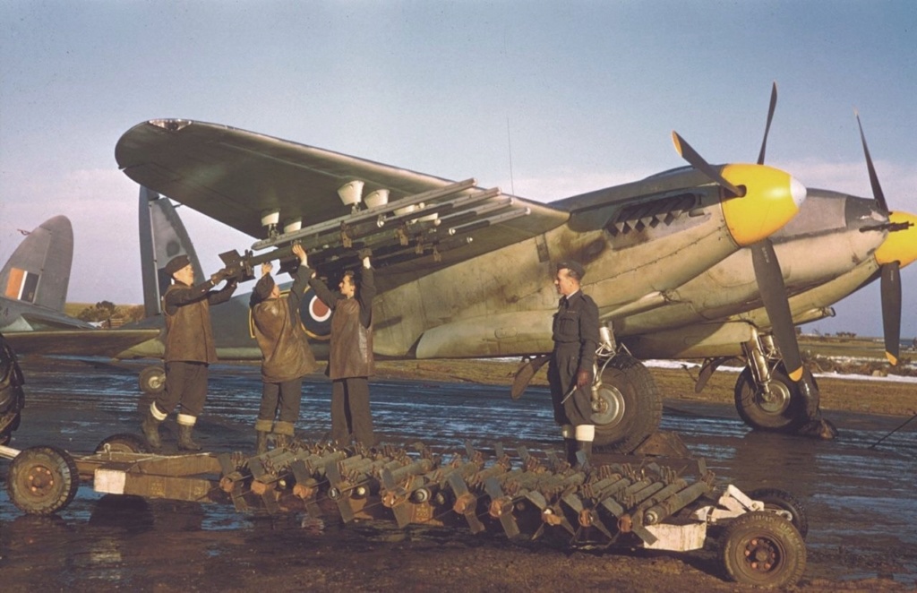 Images du groupe World War II in Original Color - Page 6 7832d310