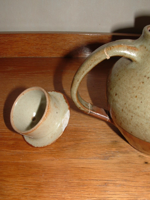 teapot - Too Lovely to Leave - but damaged:-( Roy Cowan Too_lo11