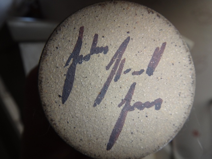 Stoneware beaker signed - John Howell Jones Id_no_73