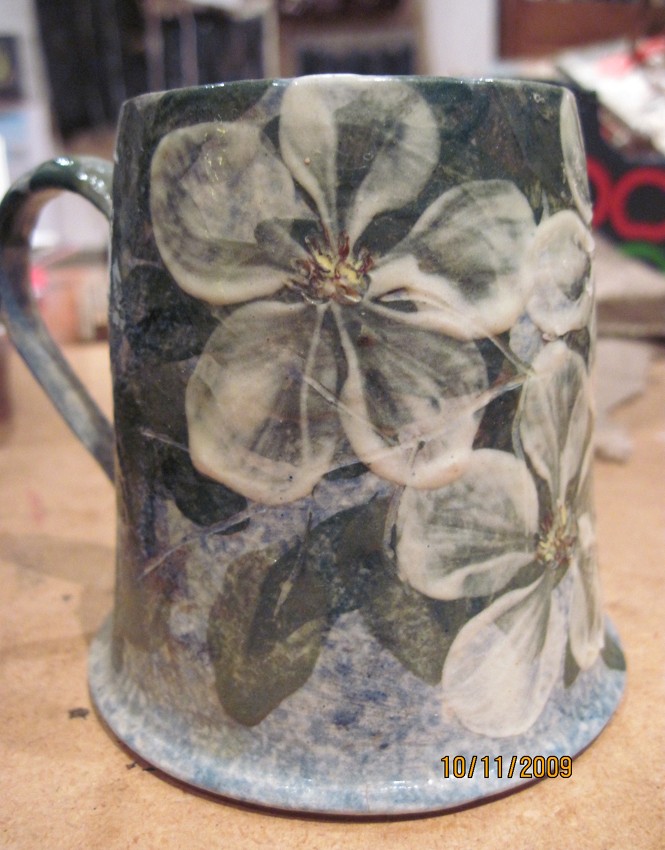 Vase marked EK - Katie Eastaugh Img_0114