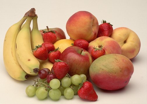 مخاطر أكل الفواكه بعد الطعام Fruit10