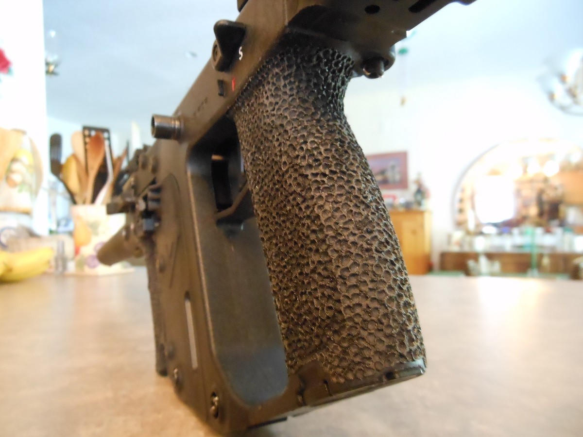 Well Stipple My Grips 30310