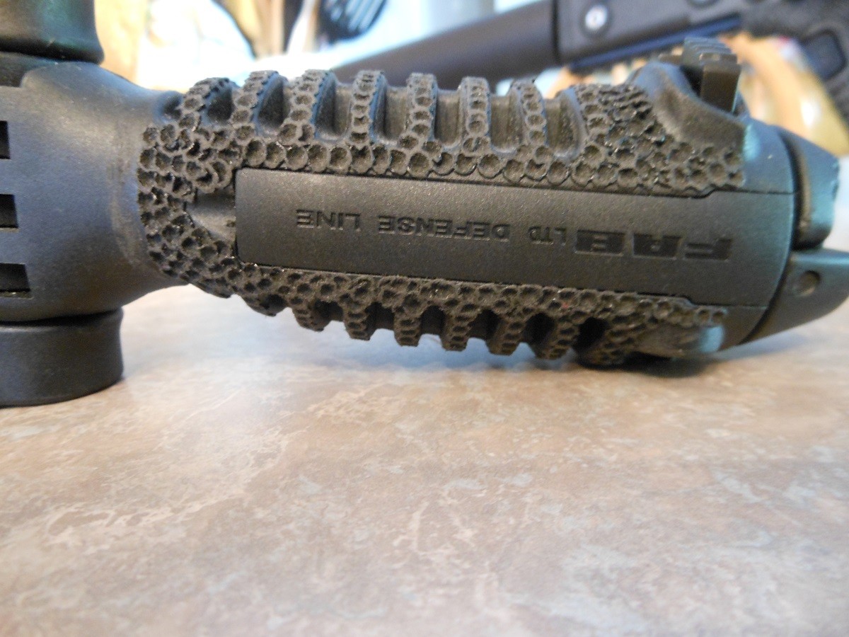 Well Stipple My Grips 30710