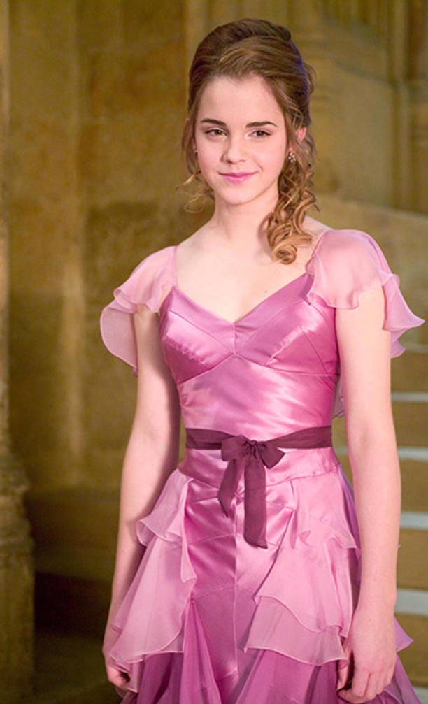 Les robes roses iconiques du cinéma Hermio10
