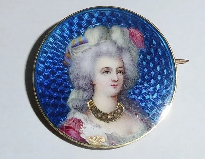 Collection : miniatures de Marie Antoinette et de ses proches - Page 19 Tzolzo22