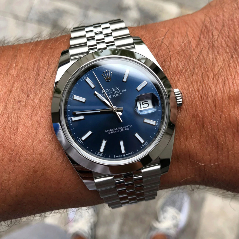 Une belle bleue.... oui mais laquelle ? Rolex_12