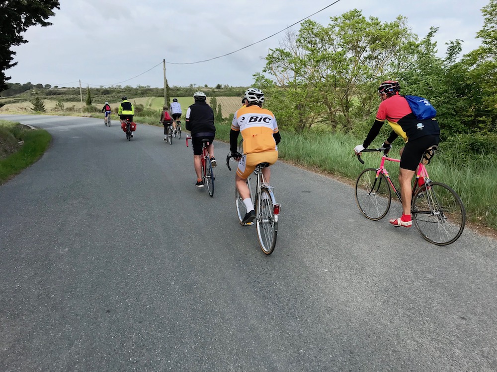 vintage - Rando vintage Lastours (Aude) 28 avril 2019 Img_3215