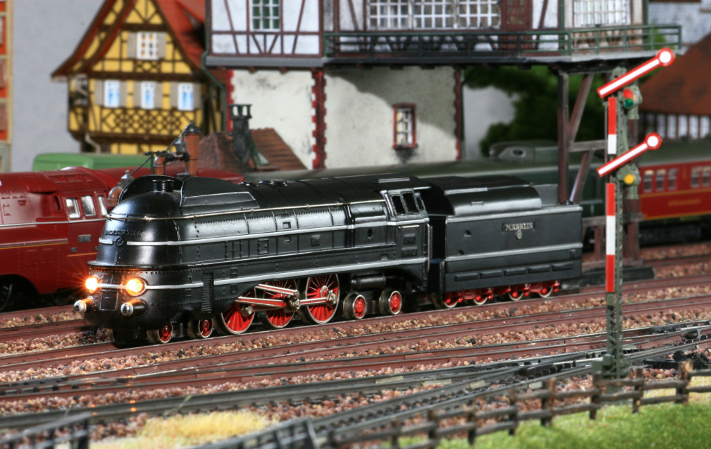 Alte Lokomotiven, einfach genial. Nah2510