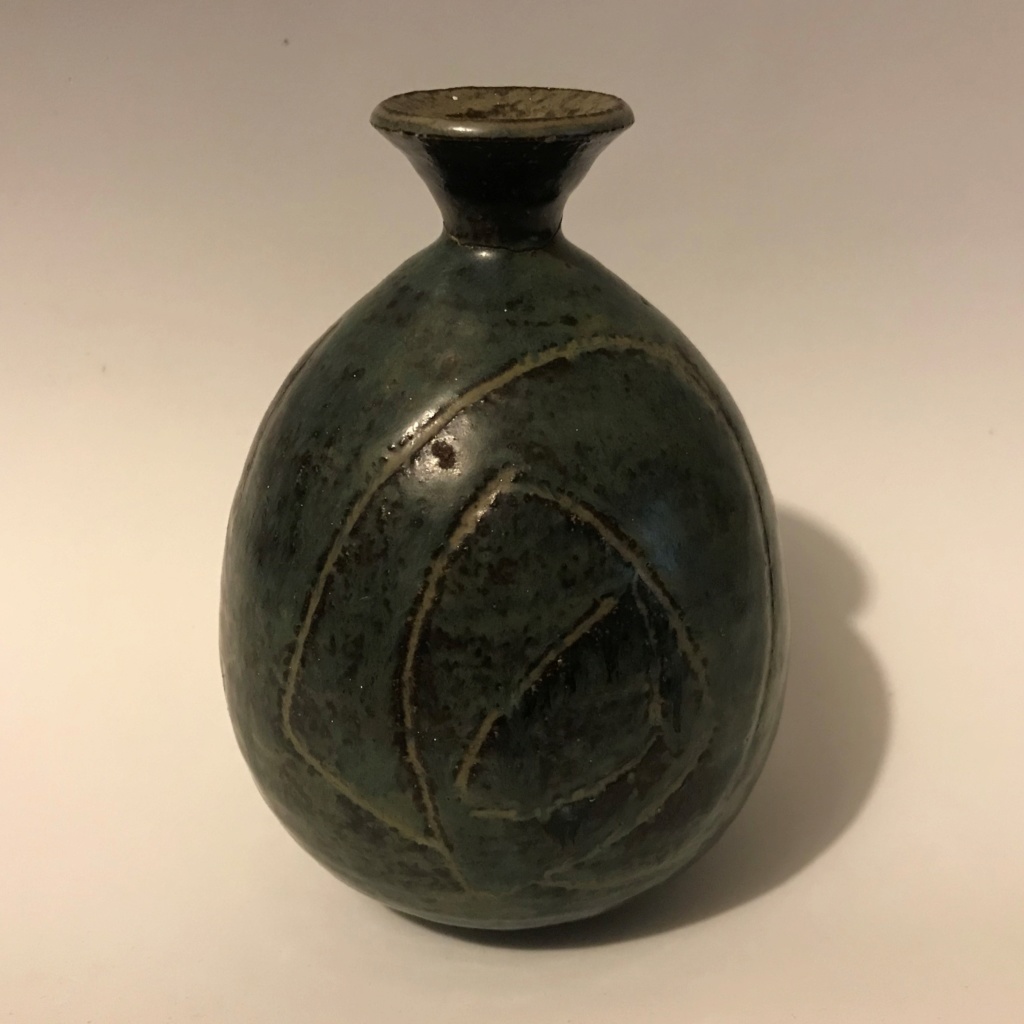 Signed Claremont art pottery glazed vase 1955 Img_0110